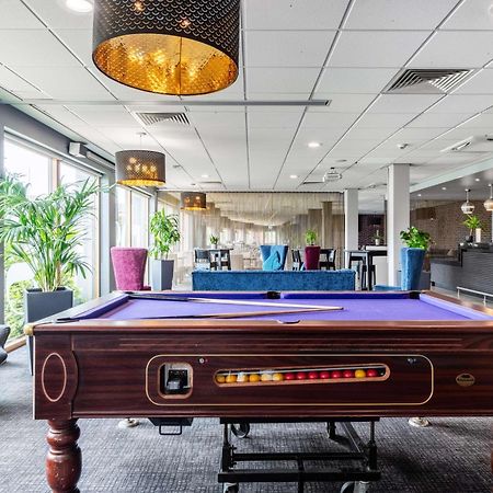 Park Inn By Radisson Peterborough Exteriör bild